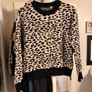 Leopard cropped sweater